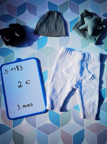 D1183 - pantalon garçon 3 mois