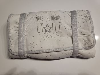 Tapis a langer nomade neuf