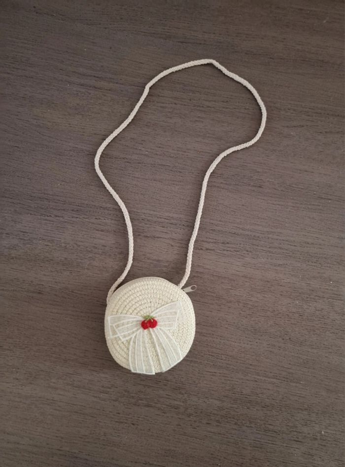 Petit sac à bandoulière rond