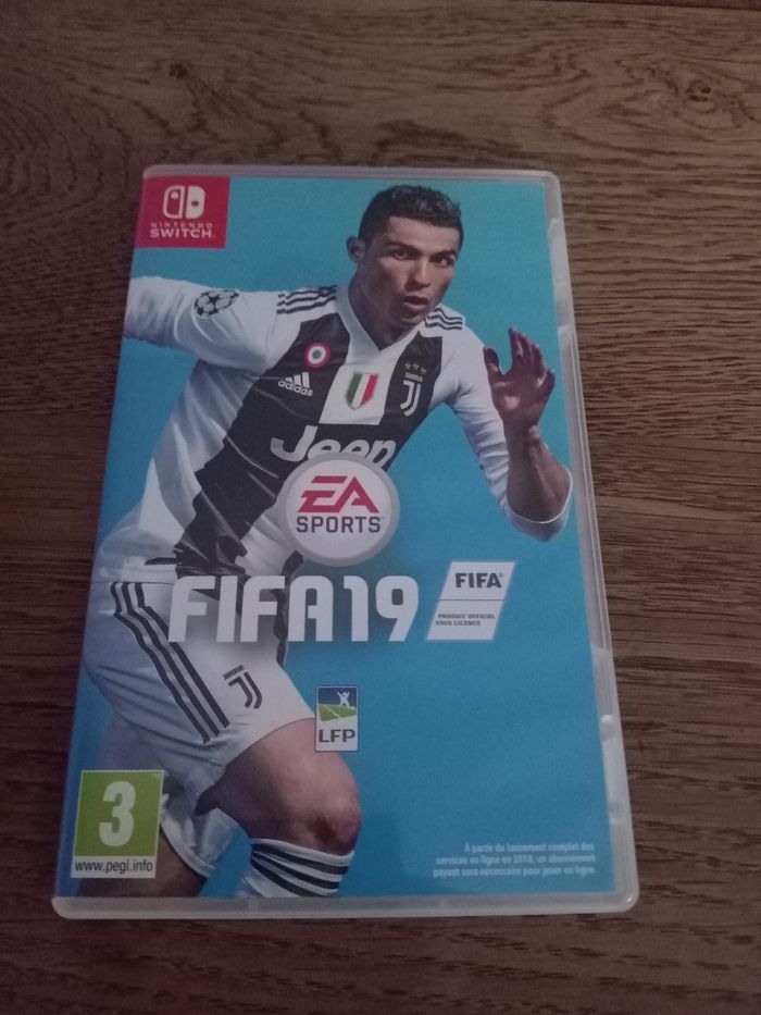 Jeux fifa 19 - photo numéro 3