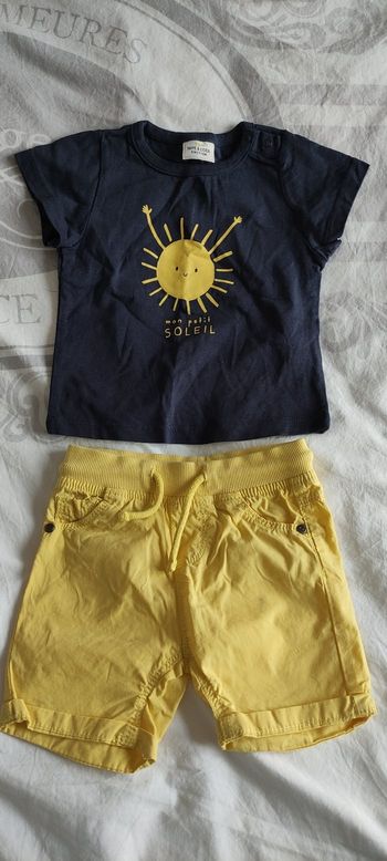 Ensemble tape à l'oeil 9 mois