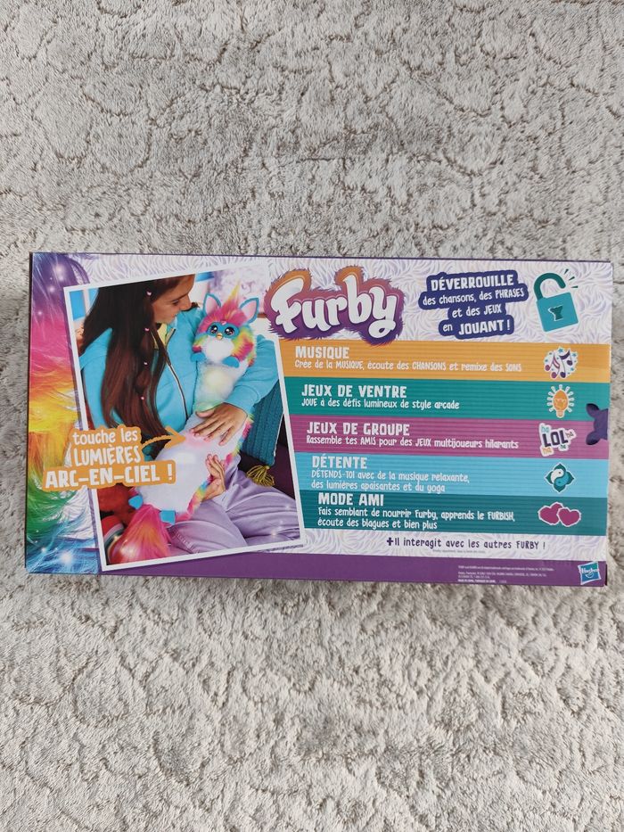 🌈 Jouet DJ Furby Arc-en-ciel - photo numéro 2