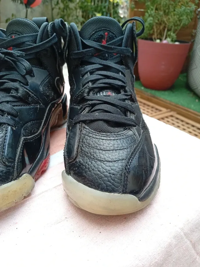 Chaussures Jordan 36.5 - photo numéro 2