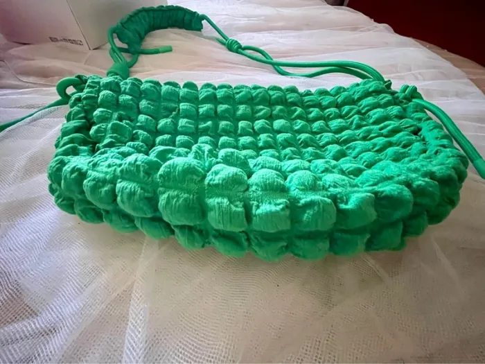 Sac Waffle de Crazy Lou vert pomme - neuf sans étiquette - photo numéro 11