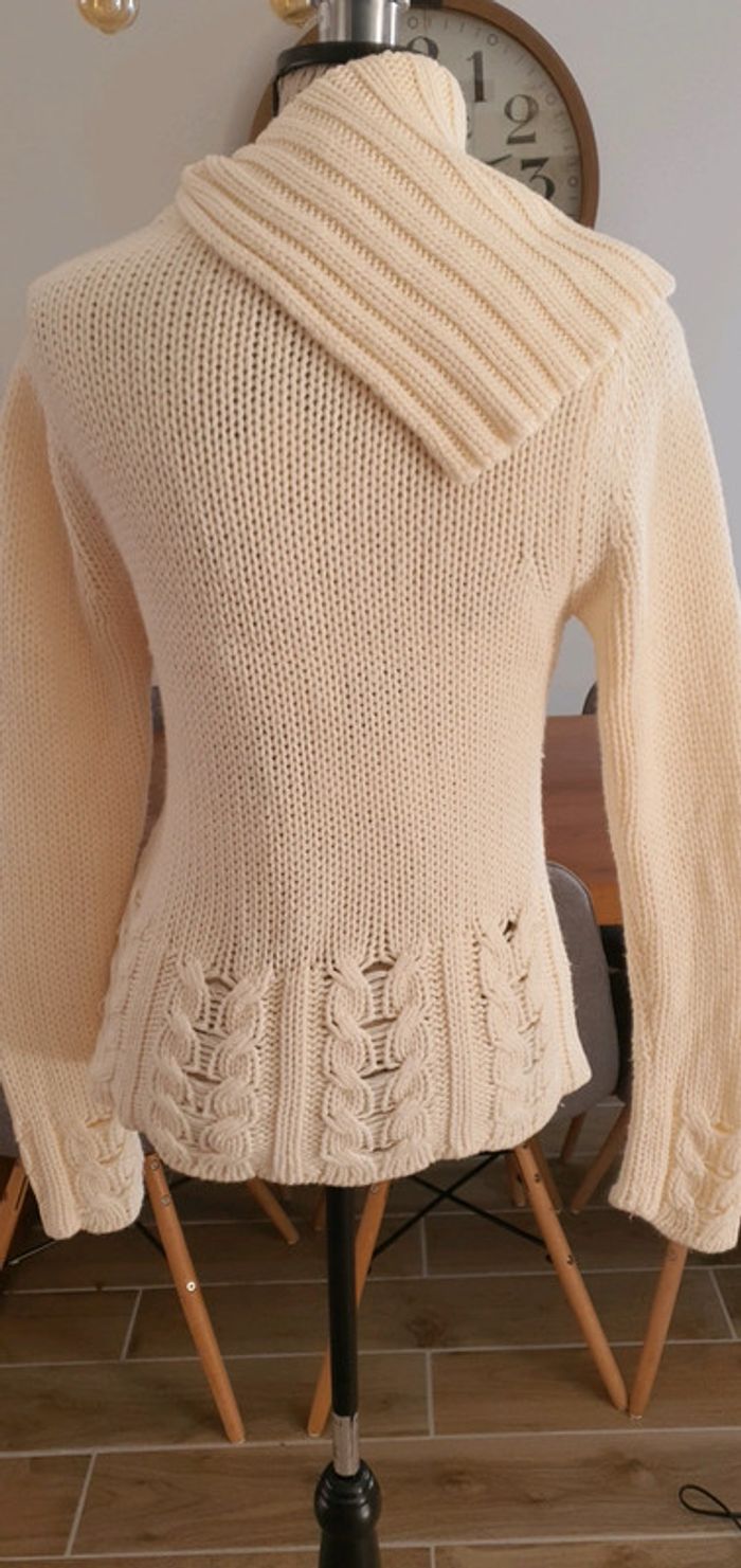 Pull blanc - photo numéro 2