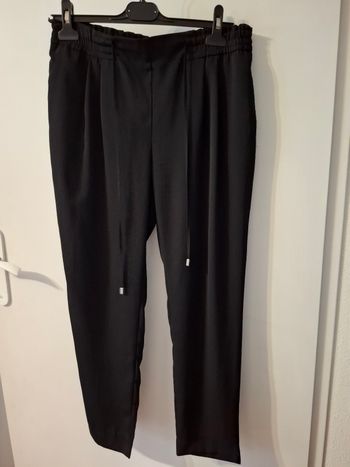 Pontalon zara sarouel taille 38 en tres bon etat 