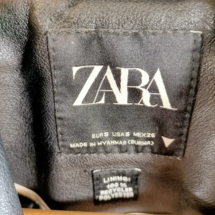 Perfecto noir Zara à zips et ceinture taille S en similicuir style biker A1404 - photo numéro 5