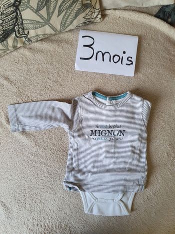 Body bébé 3mois