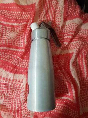 Siphon neuf 700ml