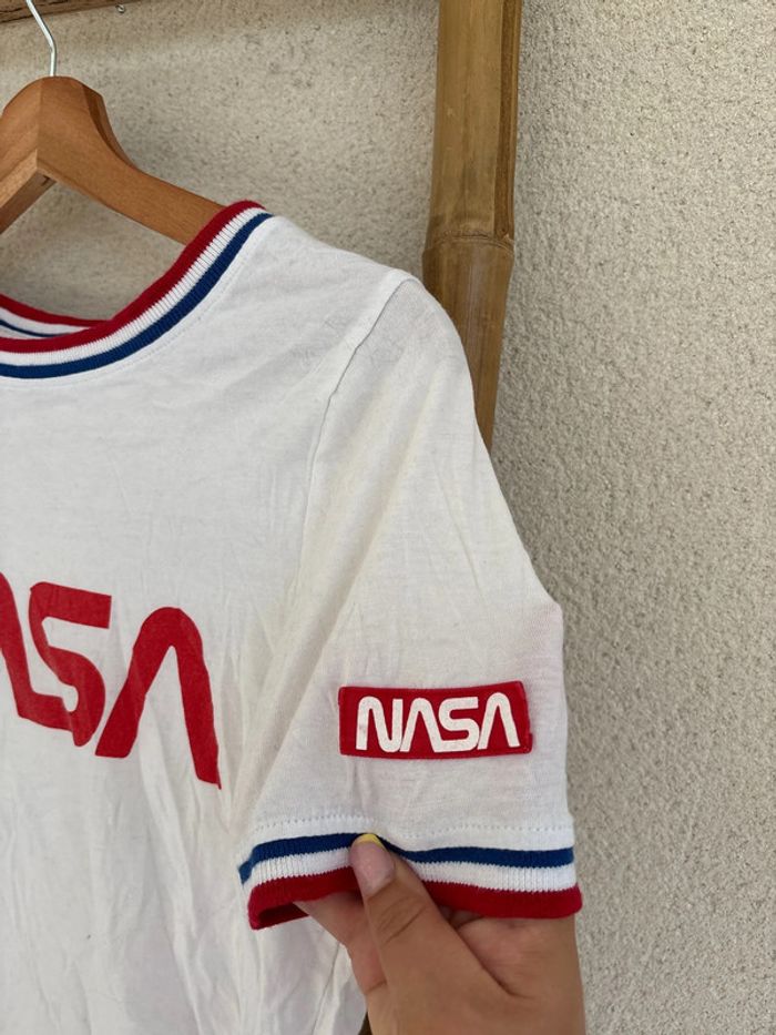 t shirt blanc et rouge Nasa - photo numéro 4