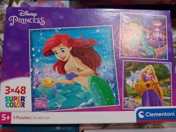 Lot de 3 puzzles Disney