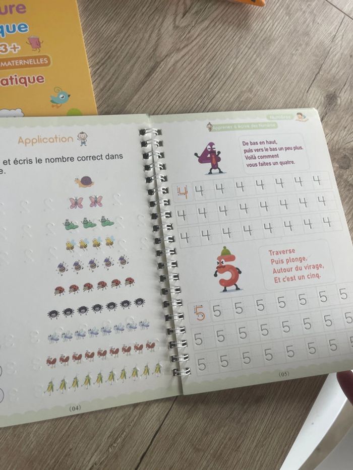 Livre magique - photo numéro 4
