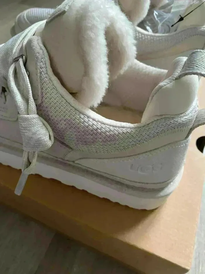 UGG Lowmel - photo numéro 3