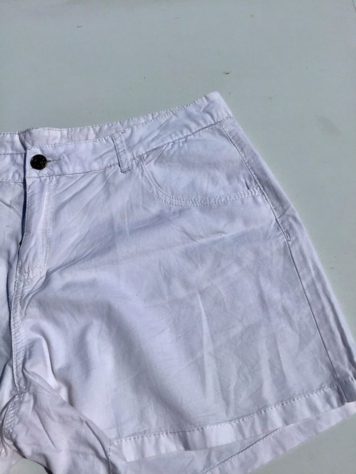 Short blanc blanc taille 42 , 100% coton - photo numéro 2