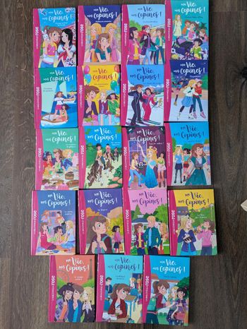 Lot 19 livres ma vie mes copines bibliothèque rose