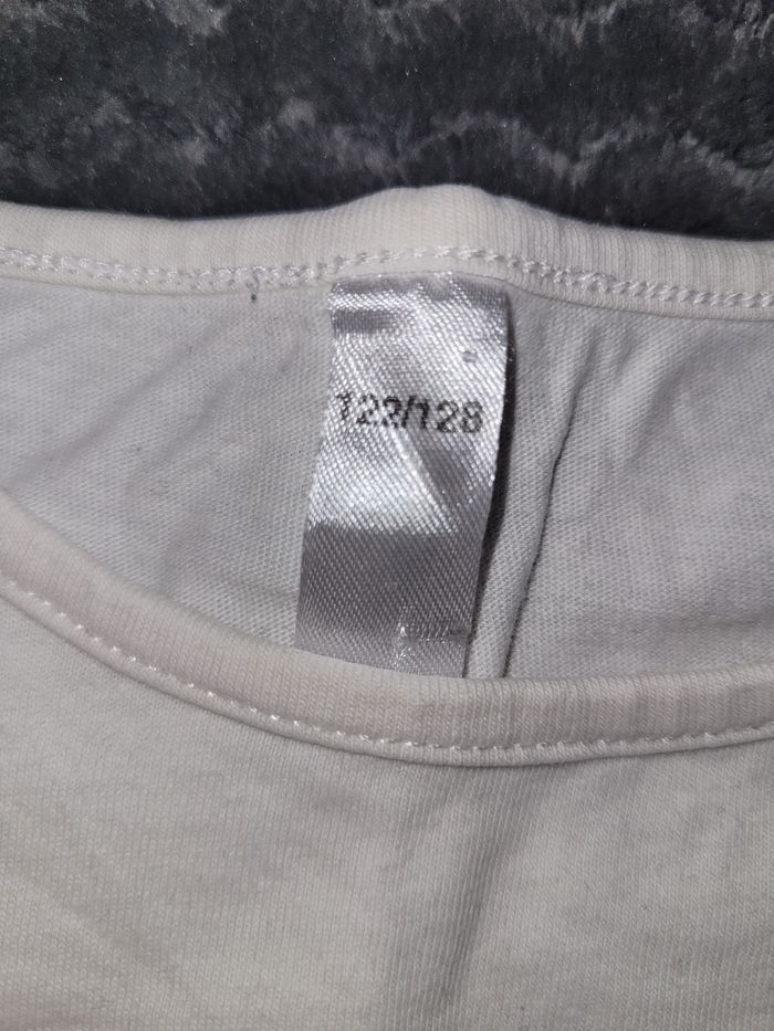 T-shirt à manches longues taille 12z/128 (7 ans) - photo numéro 3