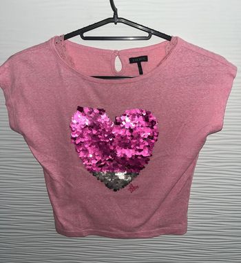 T-shirt rose cœurs a paillettes
