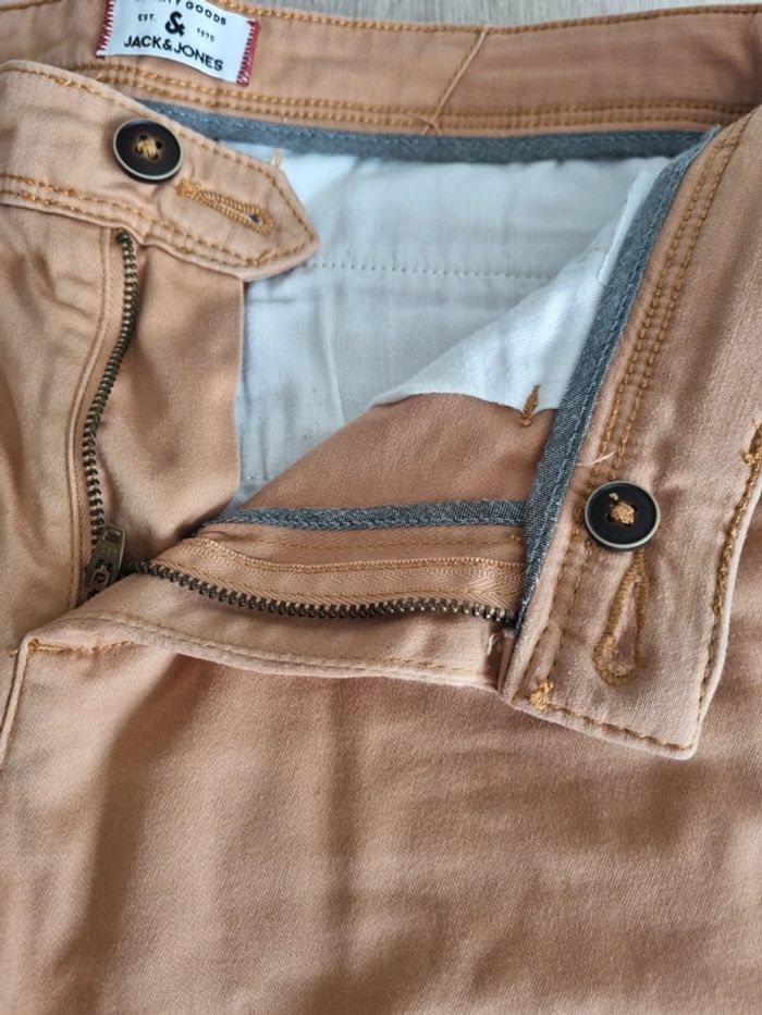 Short Jack&Jones TBE - photo numéro 3