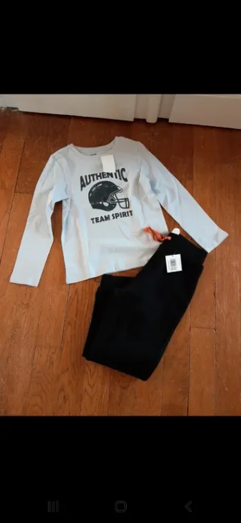 Jogging garçon 6ans neuf