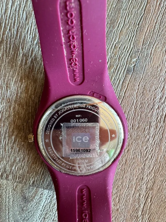 Montre - photo numéro 4