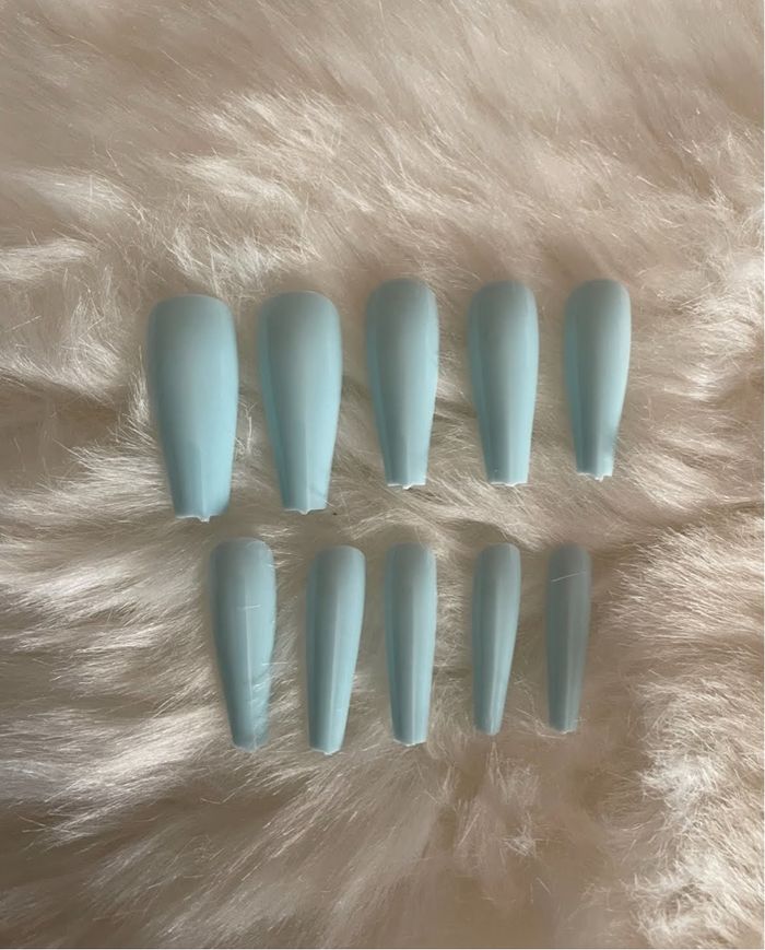 100x faux ongles + colle - photo numéro 2