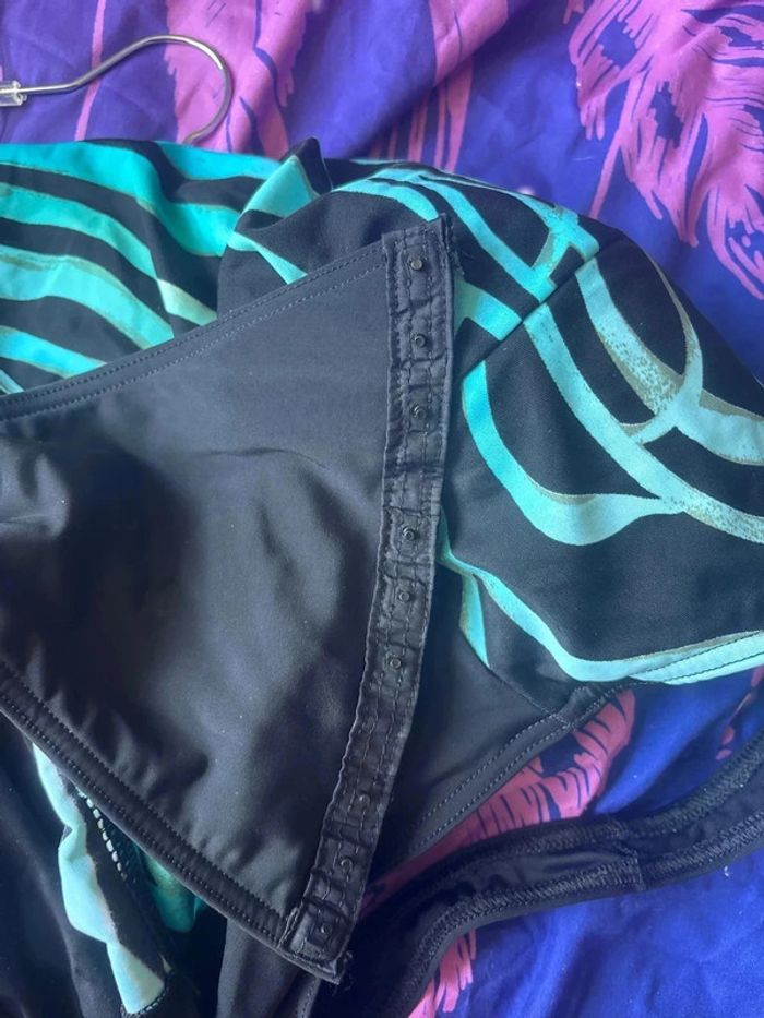 Magnifique maillot de bain taille 48• - photo numéro 5