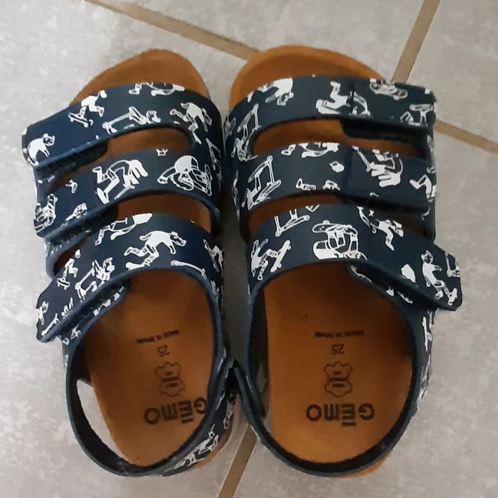 Sandales gémo taille 25 - photo numéro 3