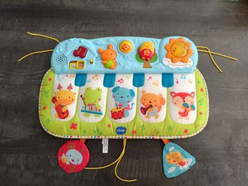 VTech piano pieds