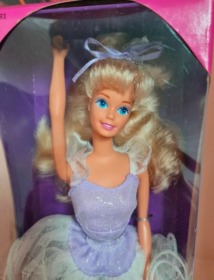 My first Barbie ballerine - photo numéro 2