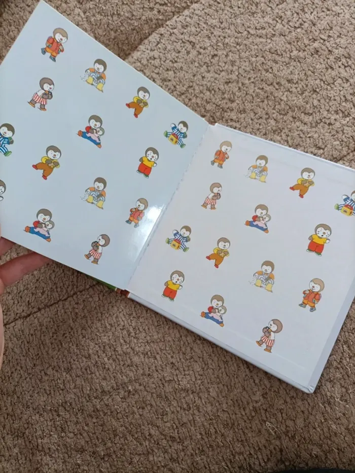Livre T'choupi se dispute avec Papa - photo numéro 13