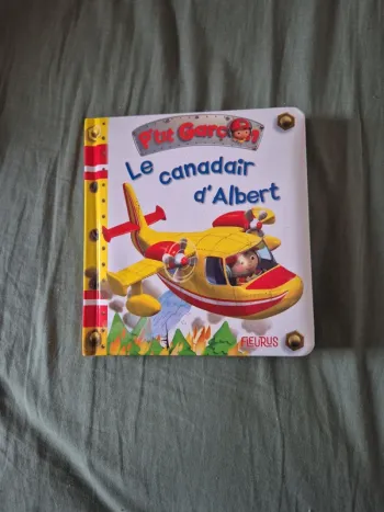 Livre ptit garçon le canadair d'Albert