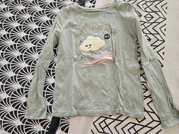 Tee shirt