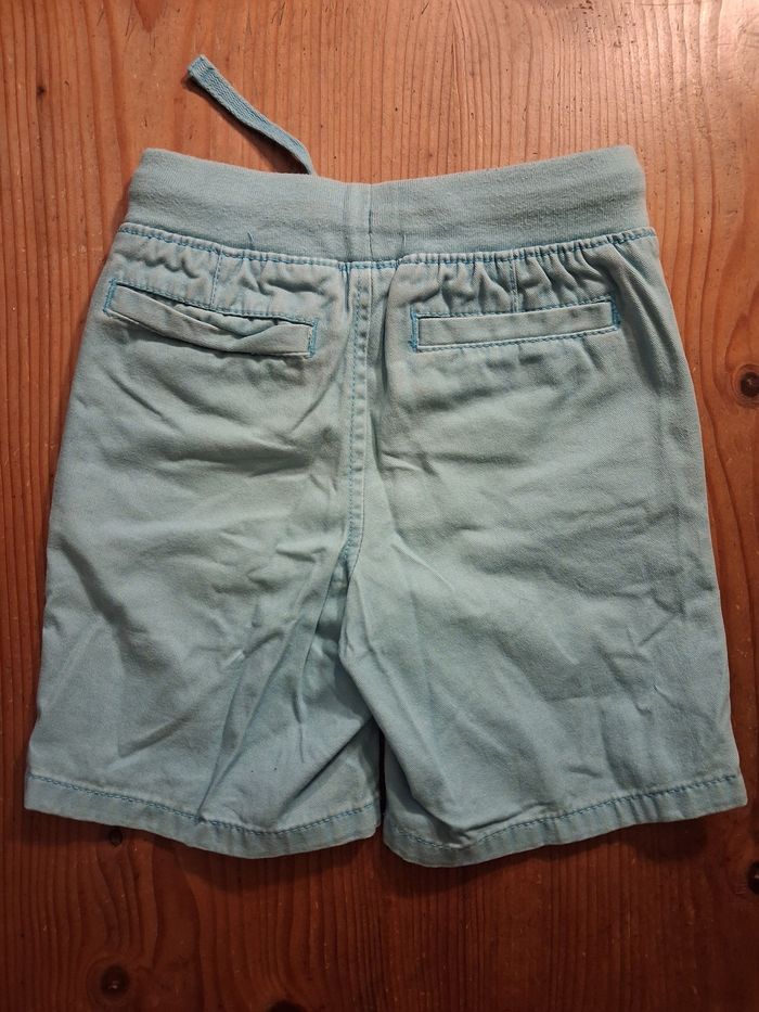 Short garçon - 4 ans - Différentes Marques - photo numéro 4