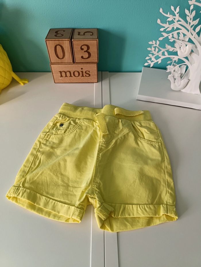 10 short taille 3 mois - photo numéro 4