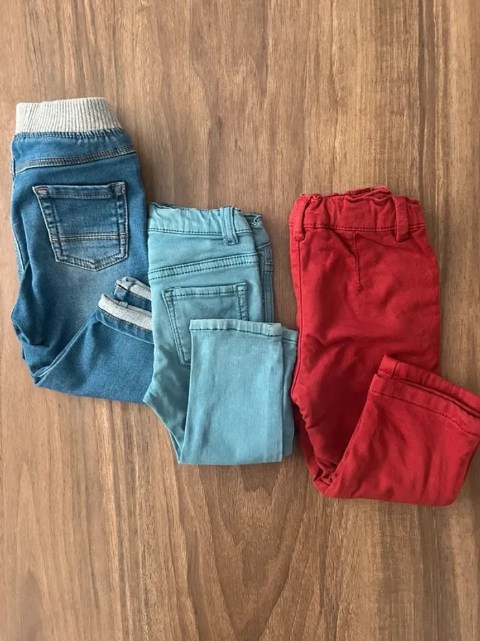 Lot pantalons 12 mois - photo numéro 2