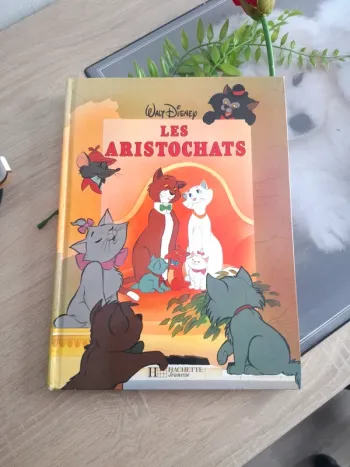 Livre Disney / Les artistochats