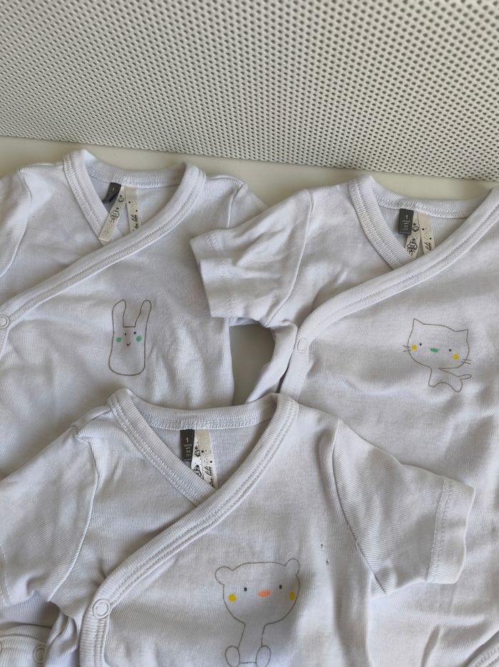 Lot de 3 bodies 1 mois - photo numéro 2
