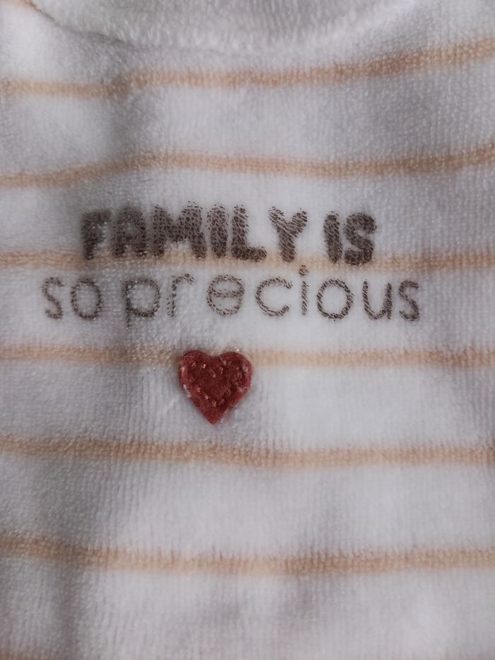 Lot pyjamas 1M - photo numéro 4