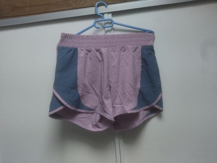 Short technique femme taille 38/40