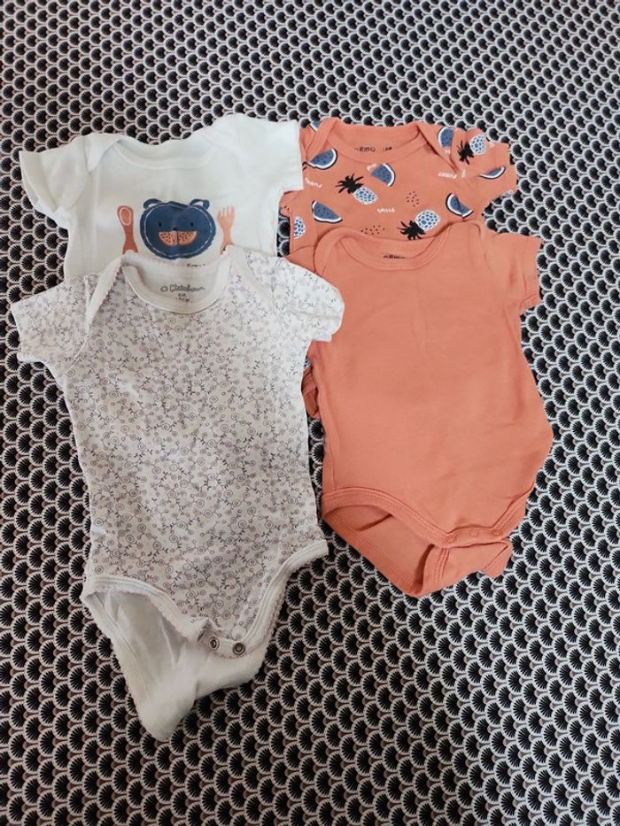 Bodies bébé fille