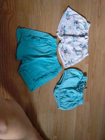 Lot 3 shorts 12 mois