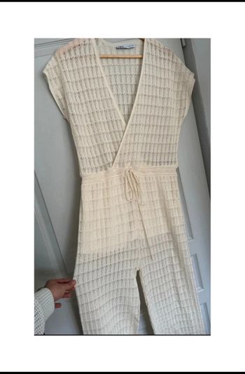 Combinaison d’été fluide crème/beige Zara