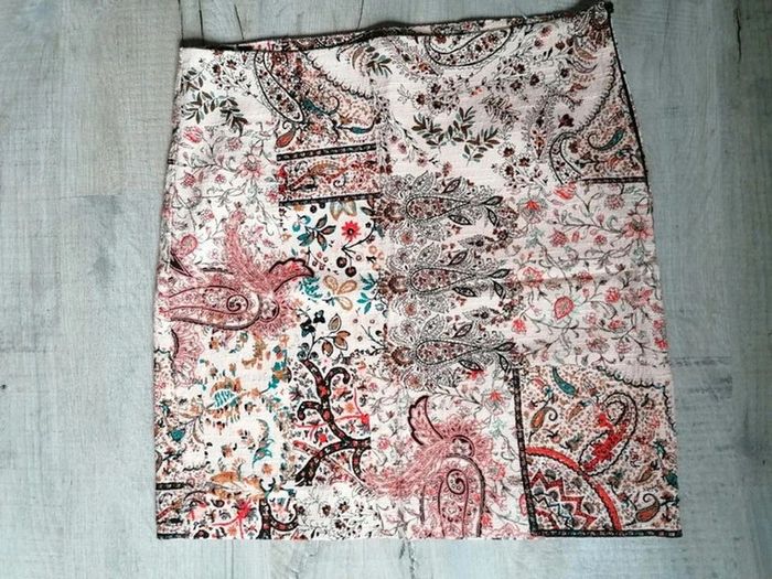 Jupe courte Promod taille 38 - photo numéro 2