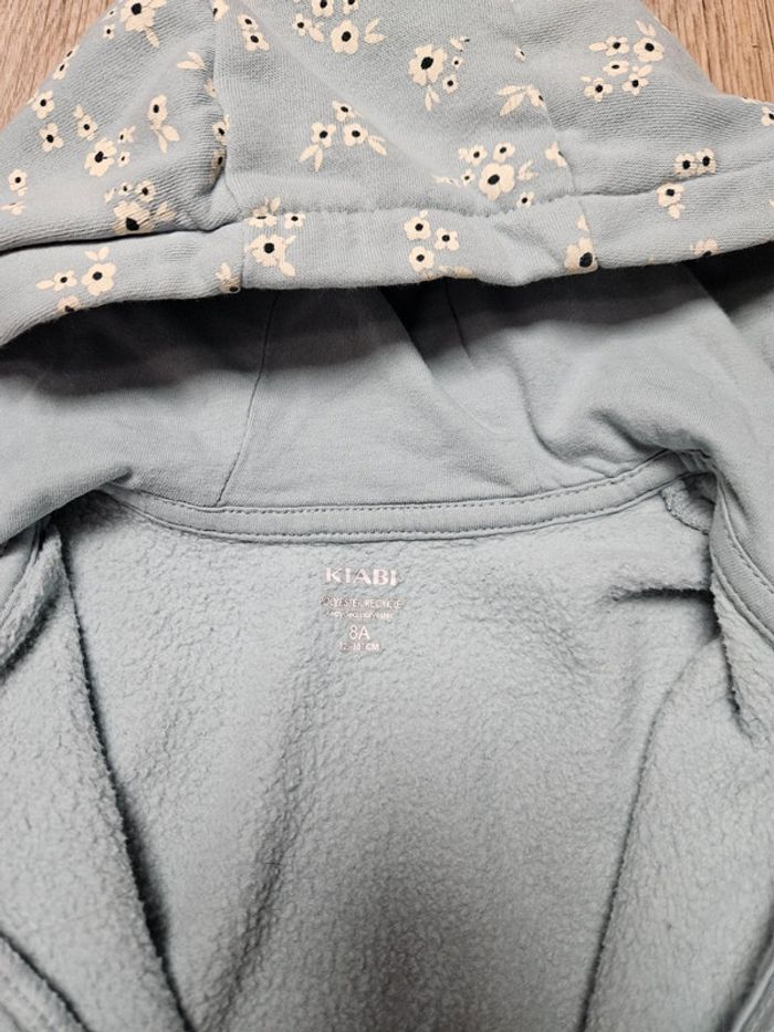 Gilet Zippé Kiabi Taille 8 ans 🌸 - photo numéro 3
