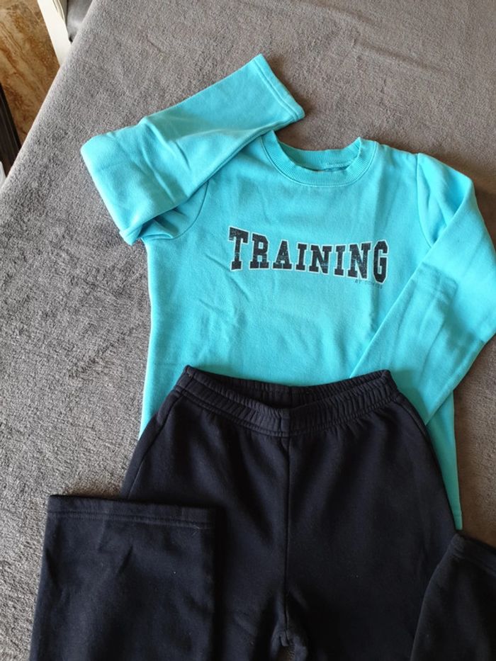 Survêtement garçon 8 ans - photo numéro 2
