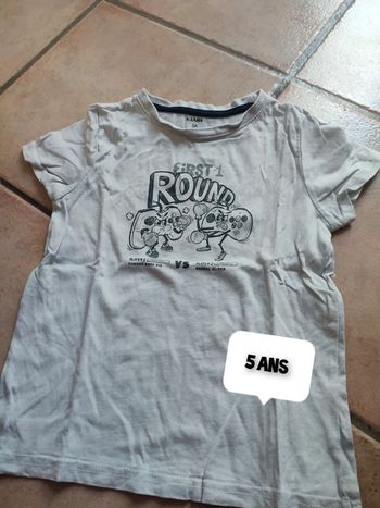 T-shirt round first 1