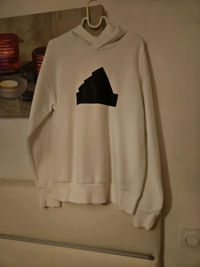 Sweat capuche adidas