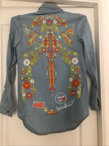 Magnifique Chemise en jean multicolore