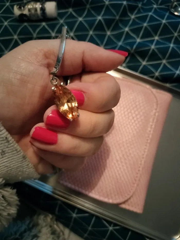 Collier orange