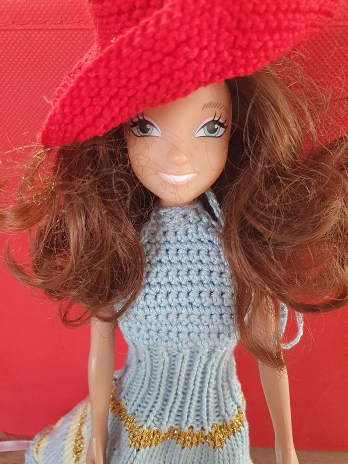 Poupée tenue fait main - photo numéro 2